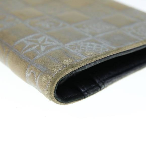 CHANEL Icon Line Wallet Leather Silver CC Auth 61875 - Picture 16 of 16